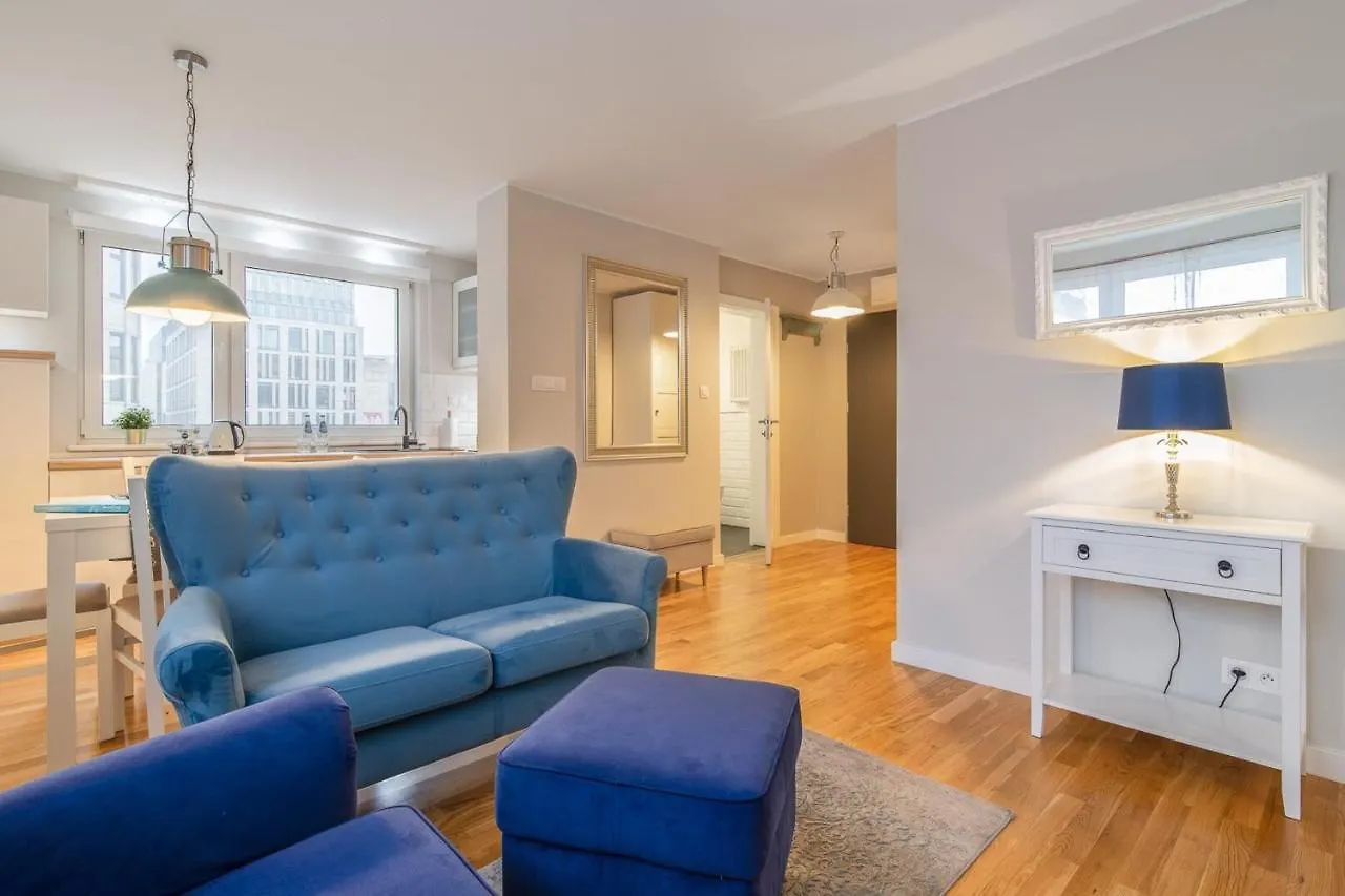 Rent Like Home - Zlota 6 location